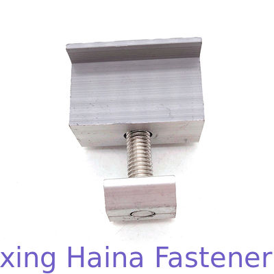 Mediados de abrazadera de aluminio del montaje del panel solar con el tornillo de casquillo de la cabeza de zócalo del hex.