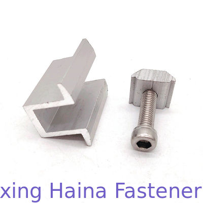 Abrazadera de aluminio del montaje del panel solar mediados de con el tornillo de casquillo de la cabeza de zócalo del hex.